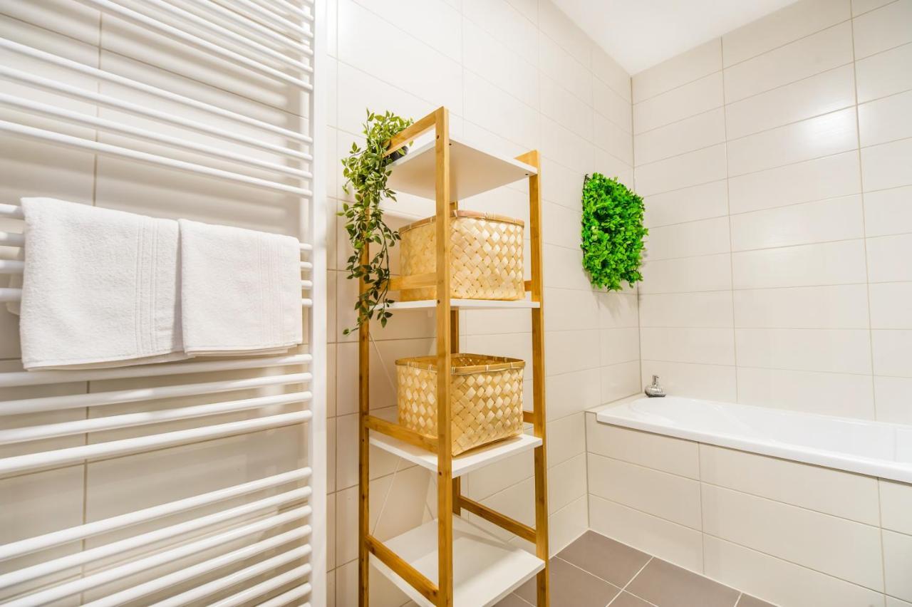 Apartament Smarald Brașov Exterior foto