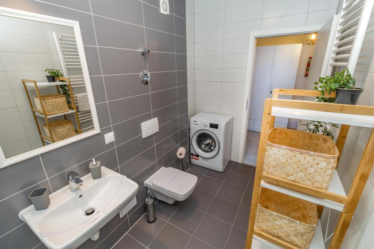 Apartament Smarald Brașov Exterior foto