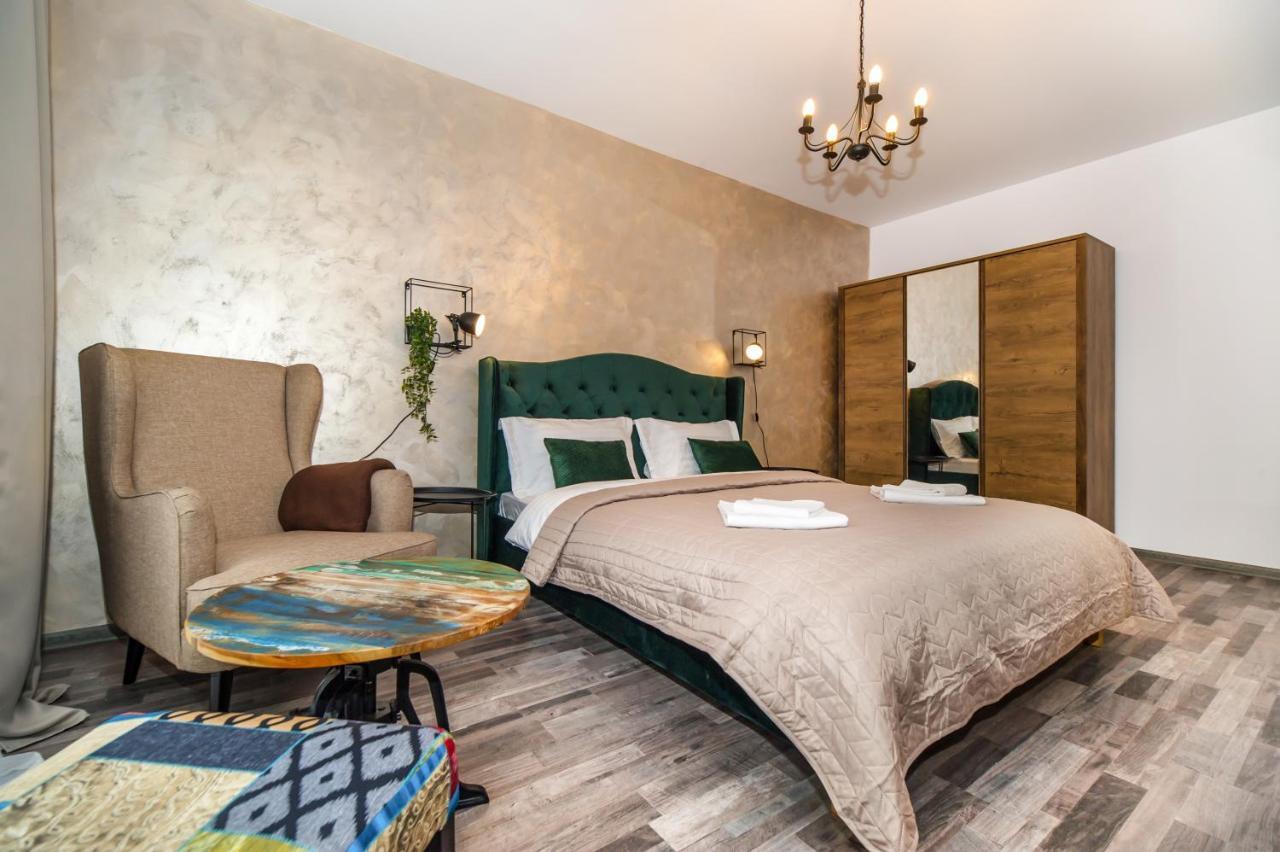 Apartament Smarald Brașov Exterior foto